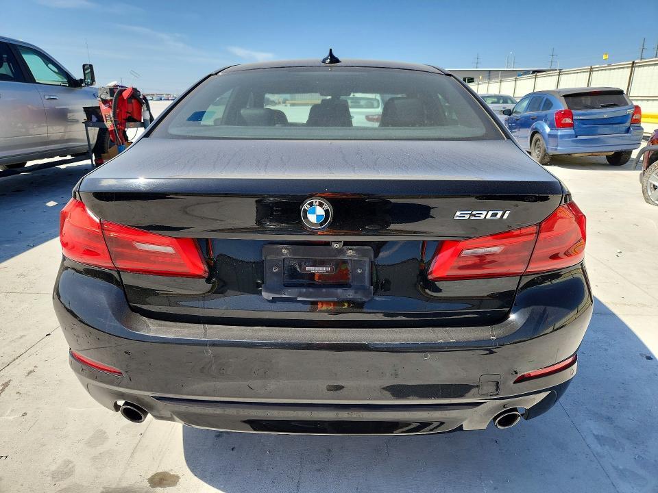 2020 BMW 530 I — Фото 6 из 12