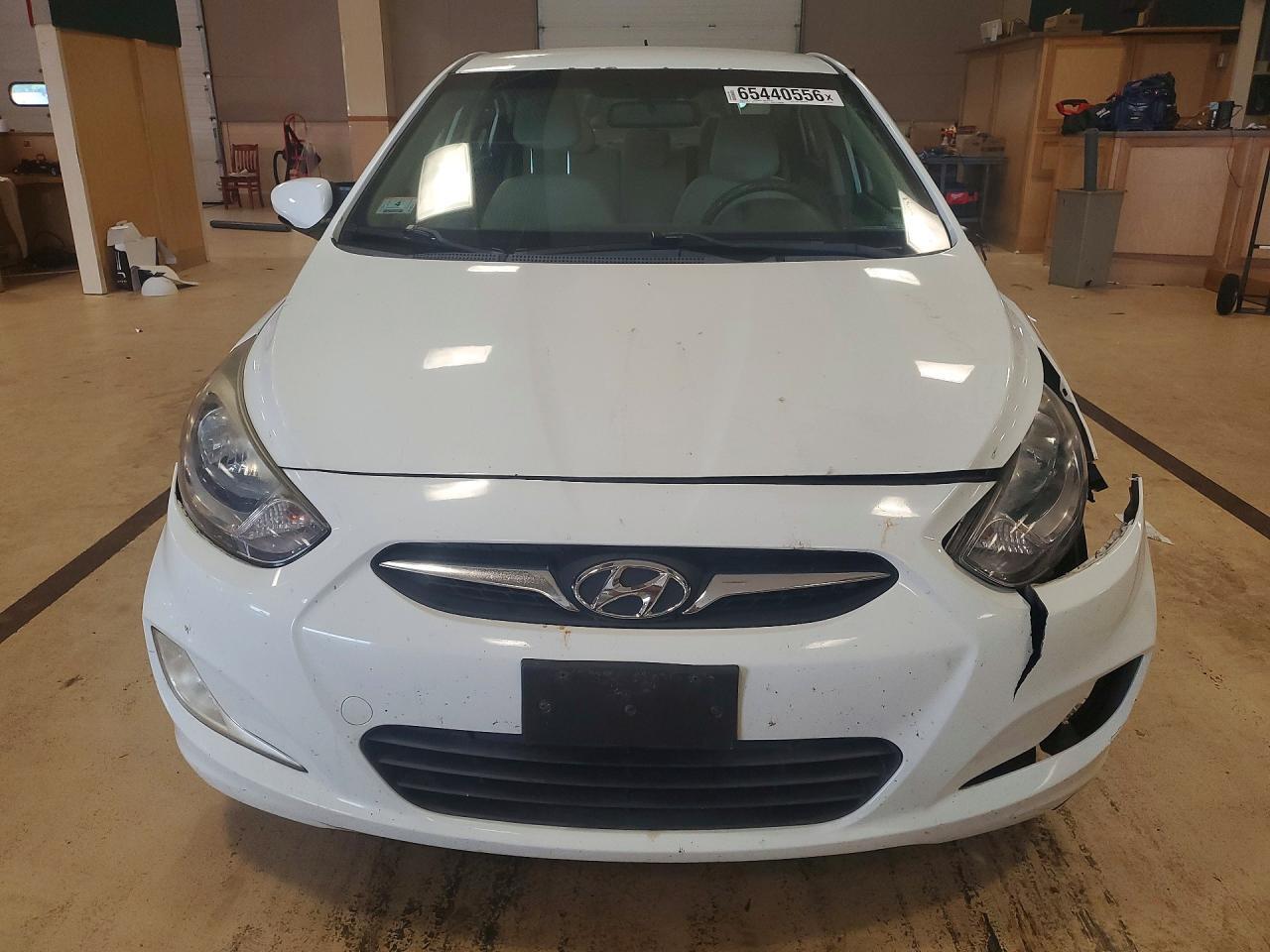 2012 HYUNDAI ACCENT GLS — Фото 5 из 12