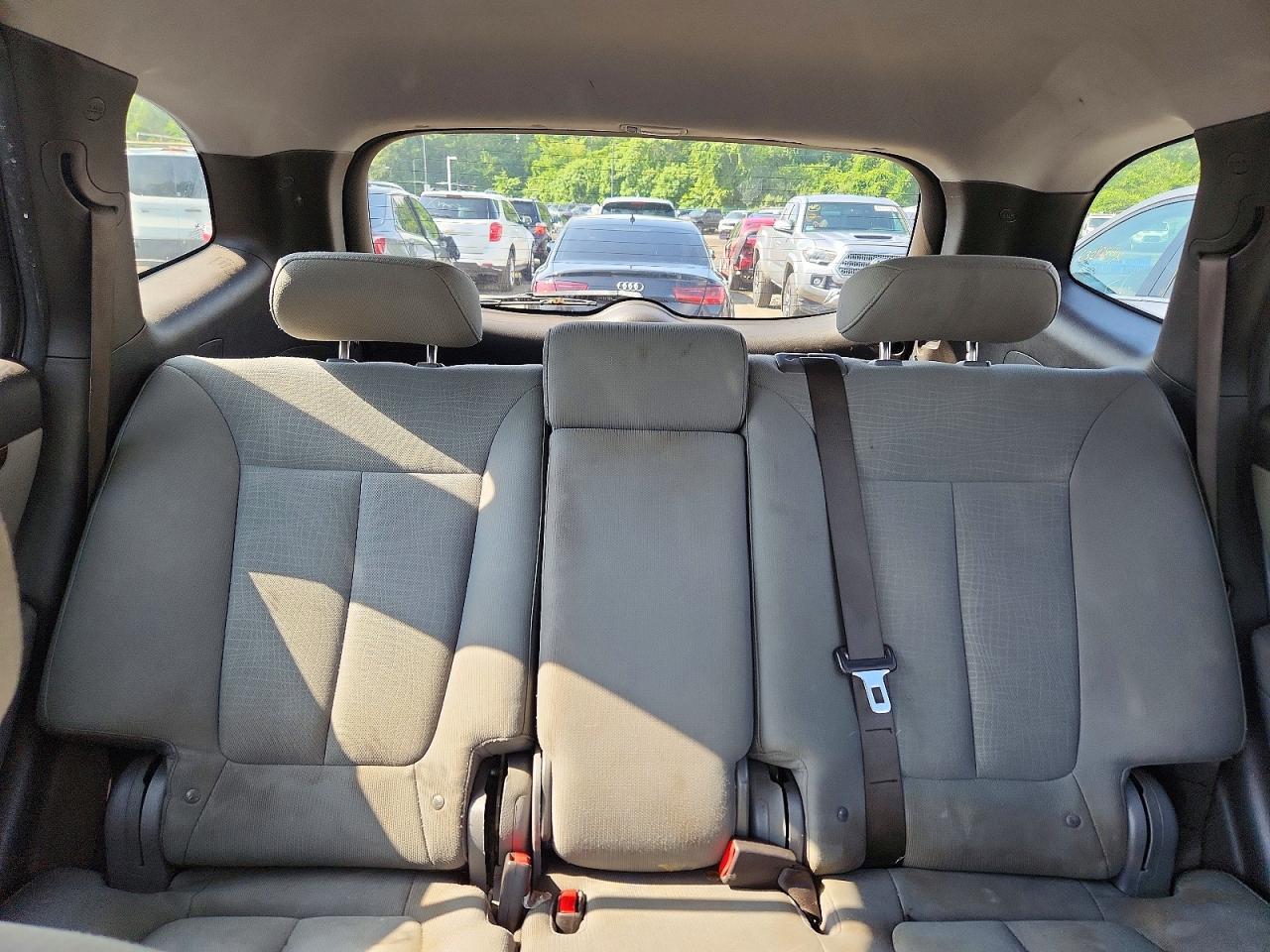 2012 HYUNDAI SANTA FE GLS — Фото 10 из 13