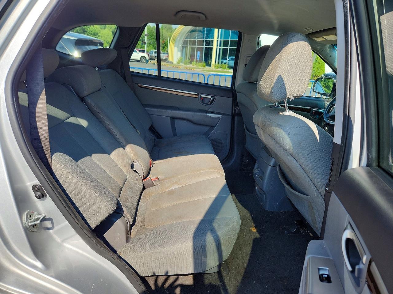 2012 HYUNDAI SANTA FE GLS — Фото 11 из 13