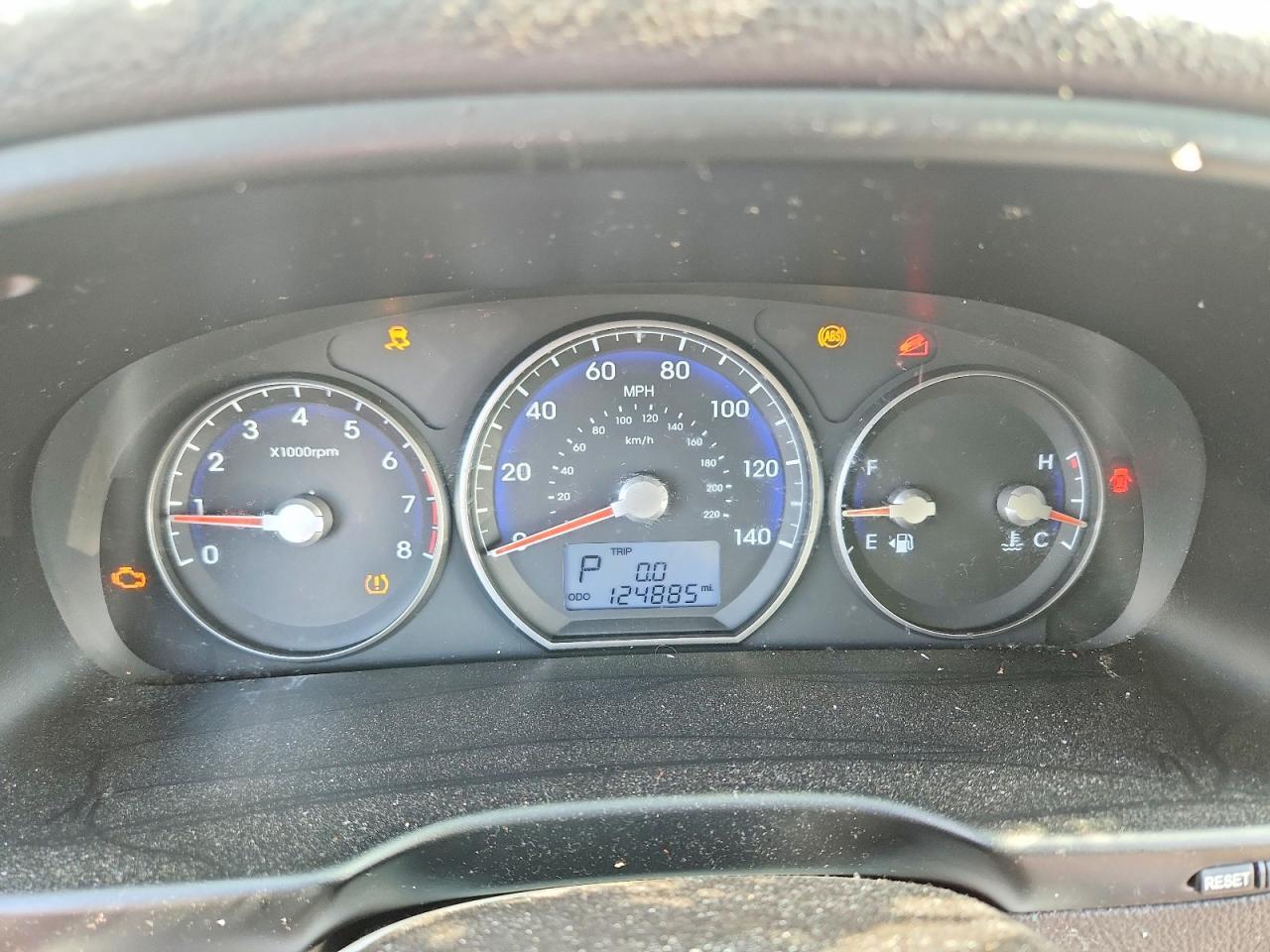 2012 HYUNDAI SANTA FE GLS — Фото 9 из 13
