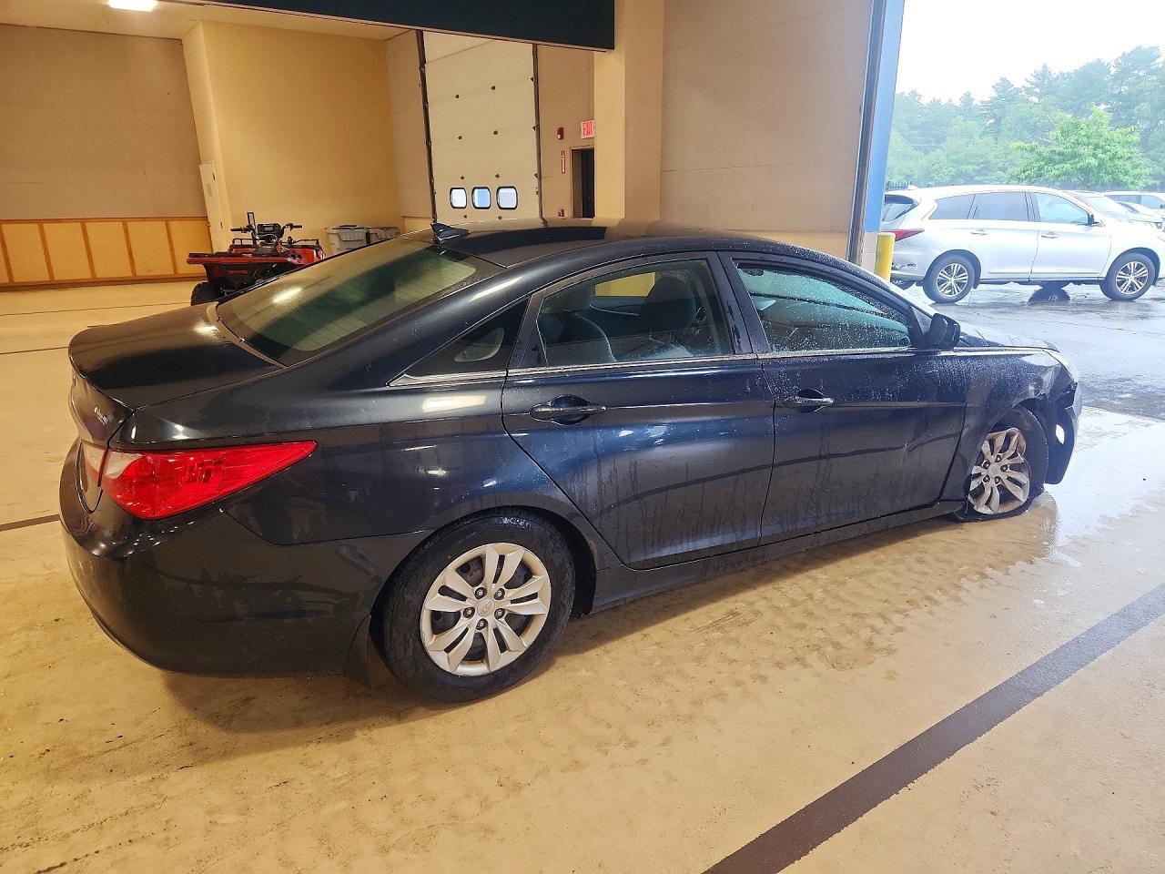 5NPEB4AC7CH414853 2012 HYUNDAI SONATA photo no. 3