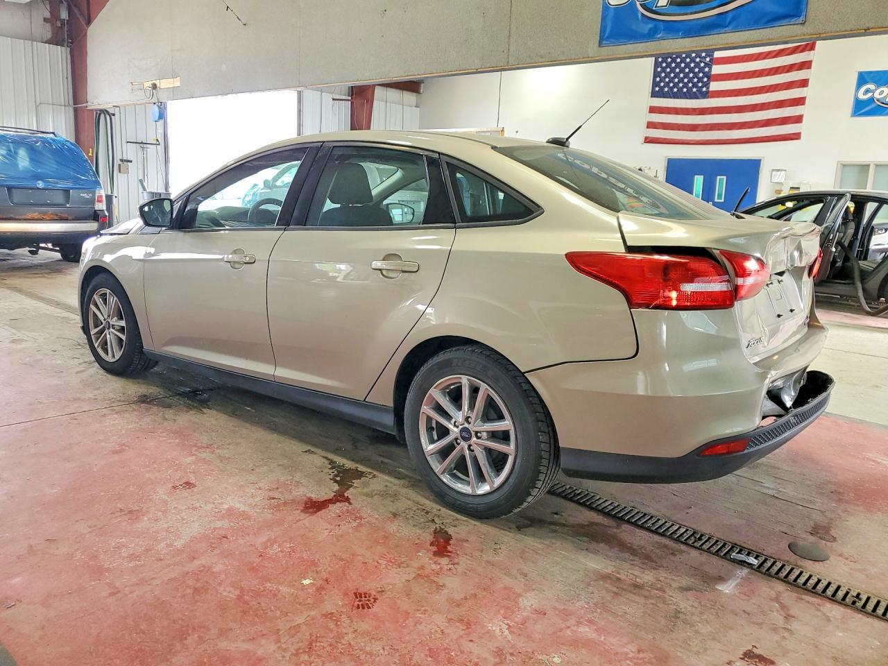 2016 FORD FOCUS SE — Фото 2 из 12
