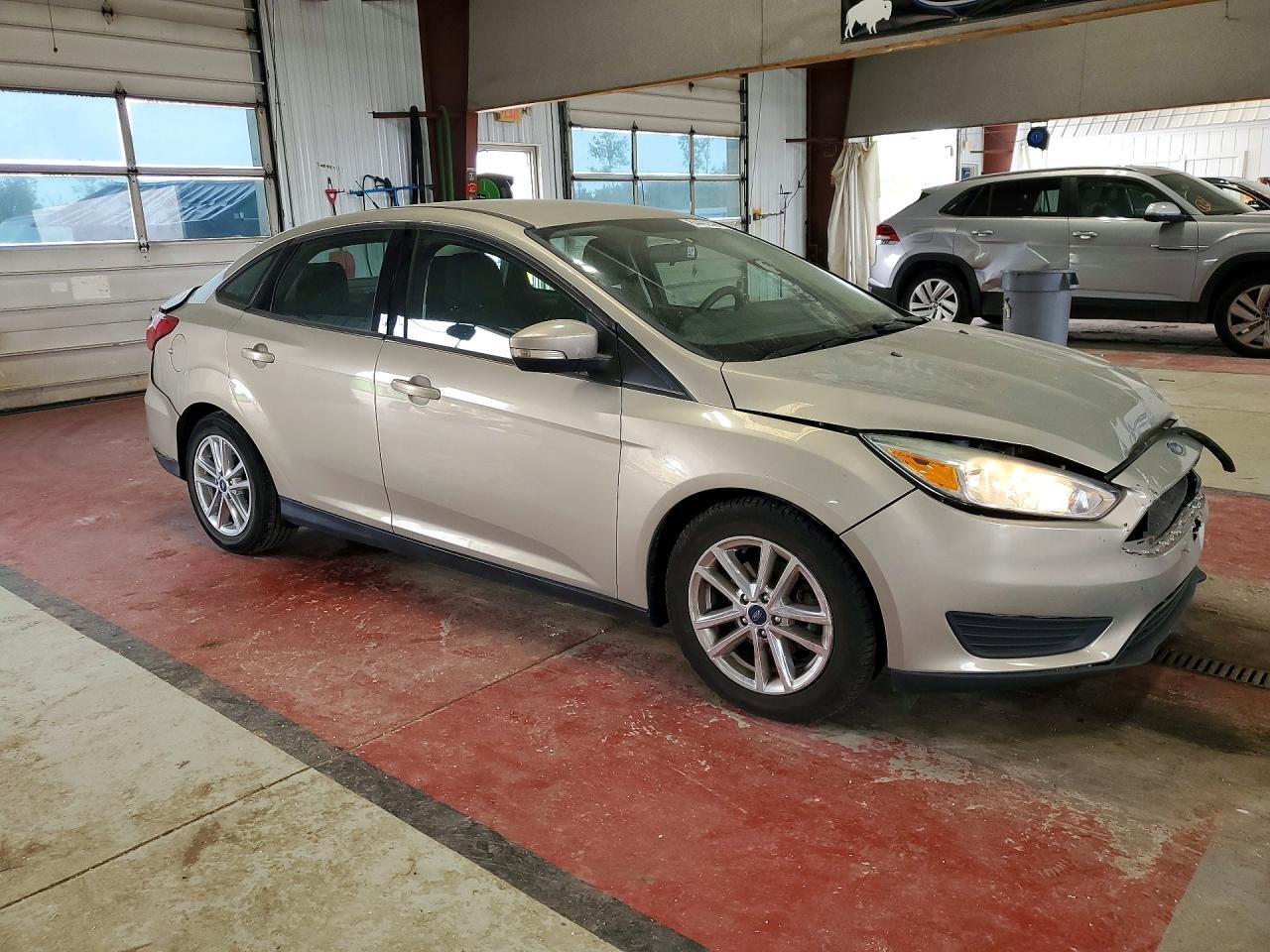 2016 FORD FOCUS SE — Фото 4 из 12