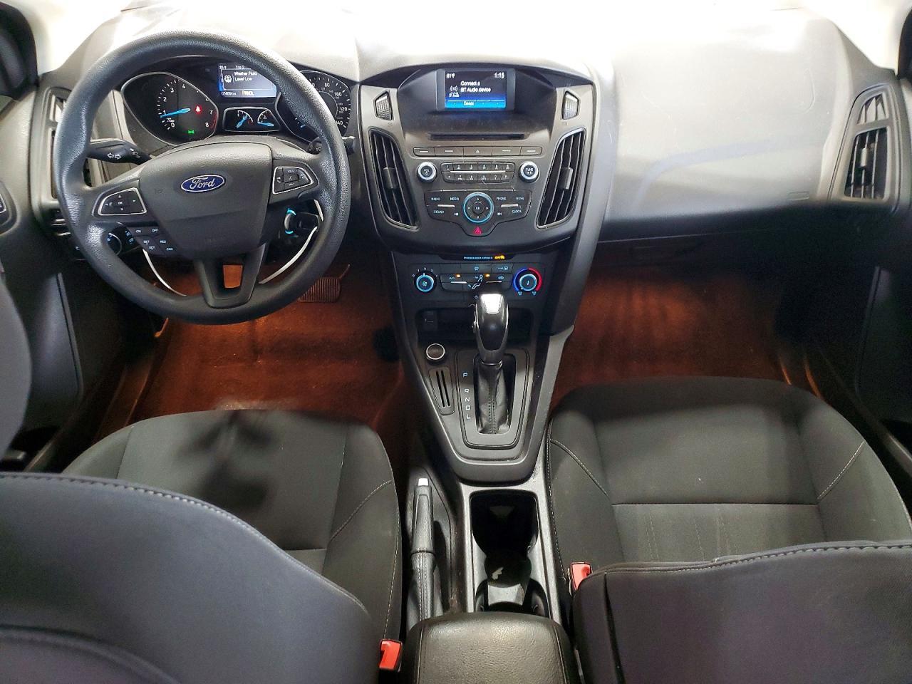 2016 FORD FOCUS SE — Фото 8 из 12
