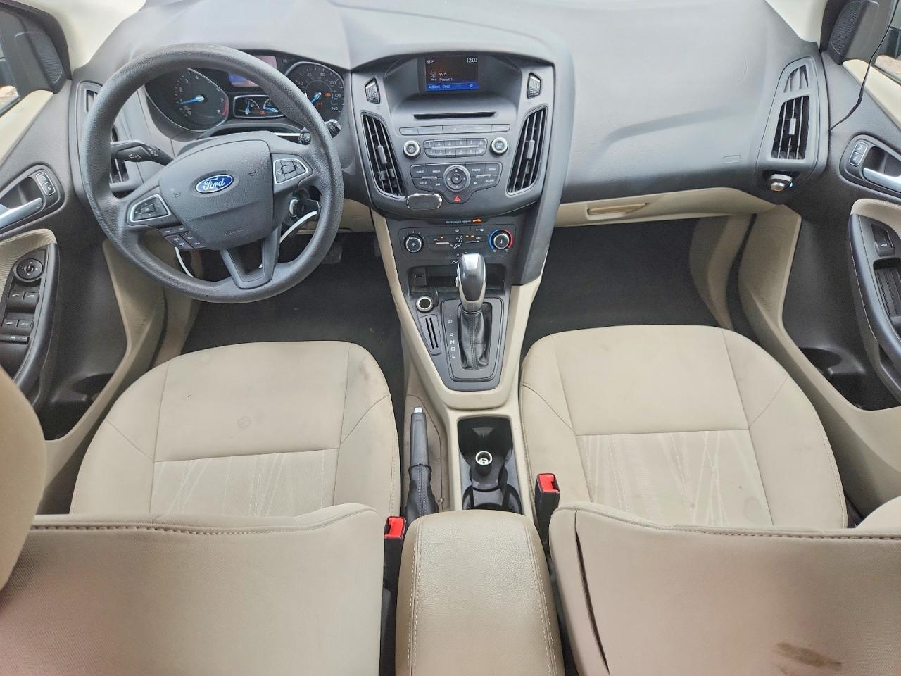 2016 FORD FOCUS SE — Фото 8 из 12