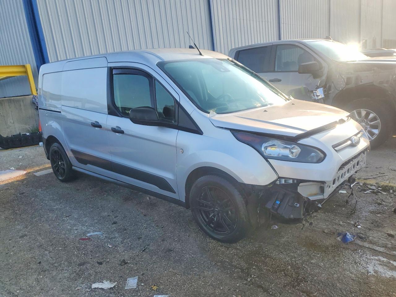 2020 FORD TRANSIT CONNECT XL — Фото 4 из 14