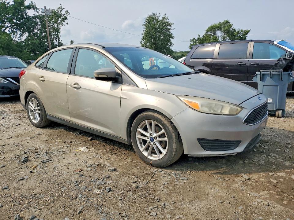 2016 FORD FOCUS SE — Фото 4 из 12