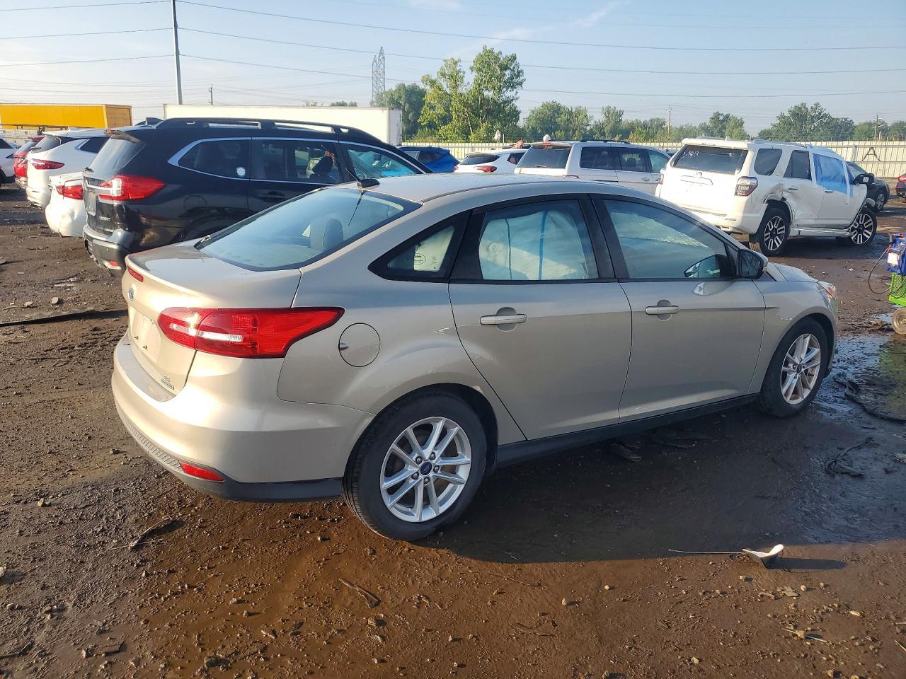 1FADP3F25GL305564 2016 FORD FOCUS photo no. 3