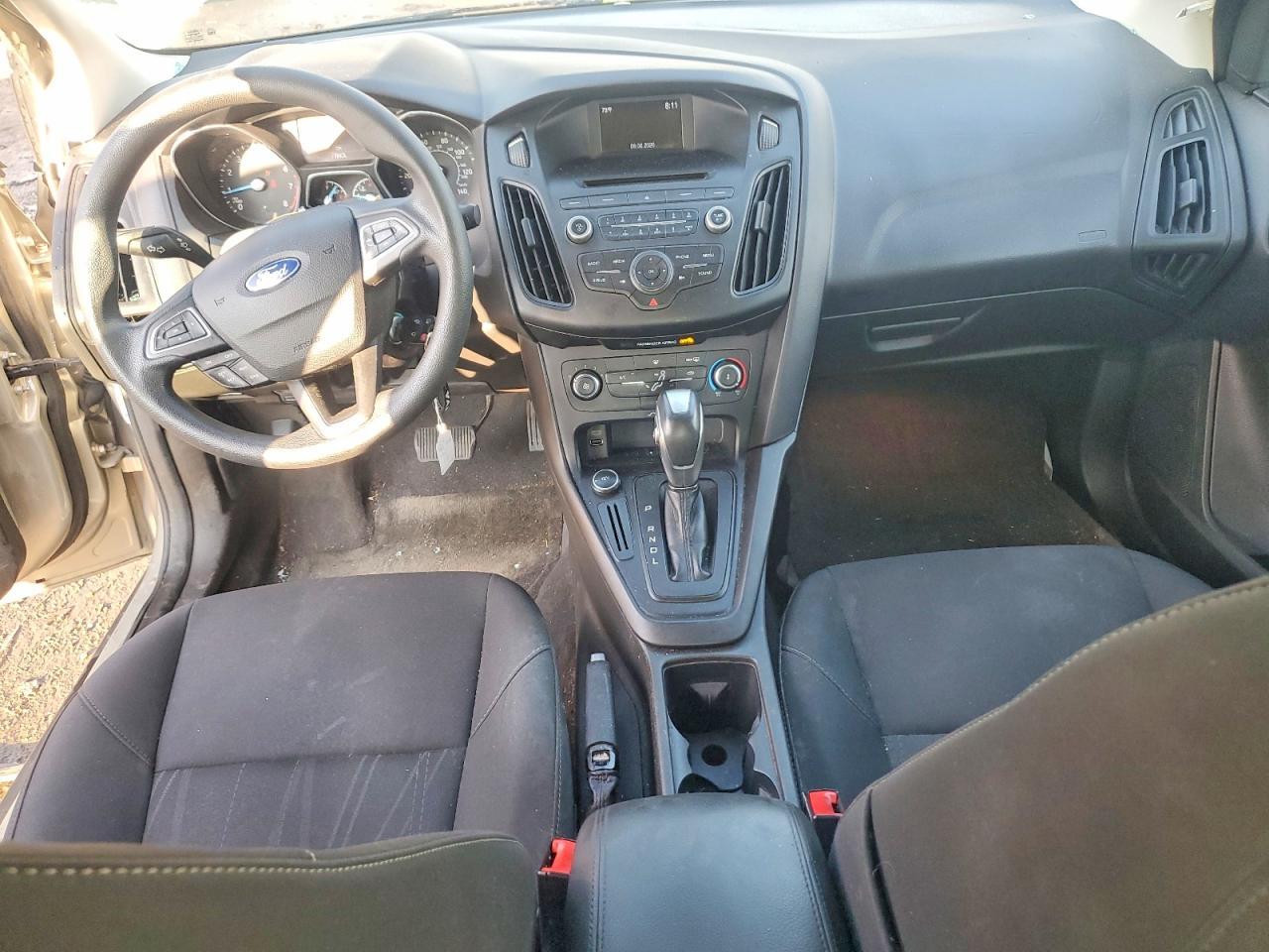 1FADP3F25GL305564 2016 FORD FOCUS photo no. 8