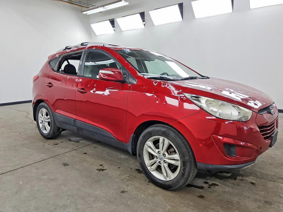 2012 HYUNDAI TUCSON GLS — Фото 4 из 12