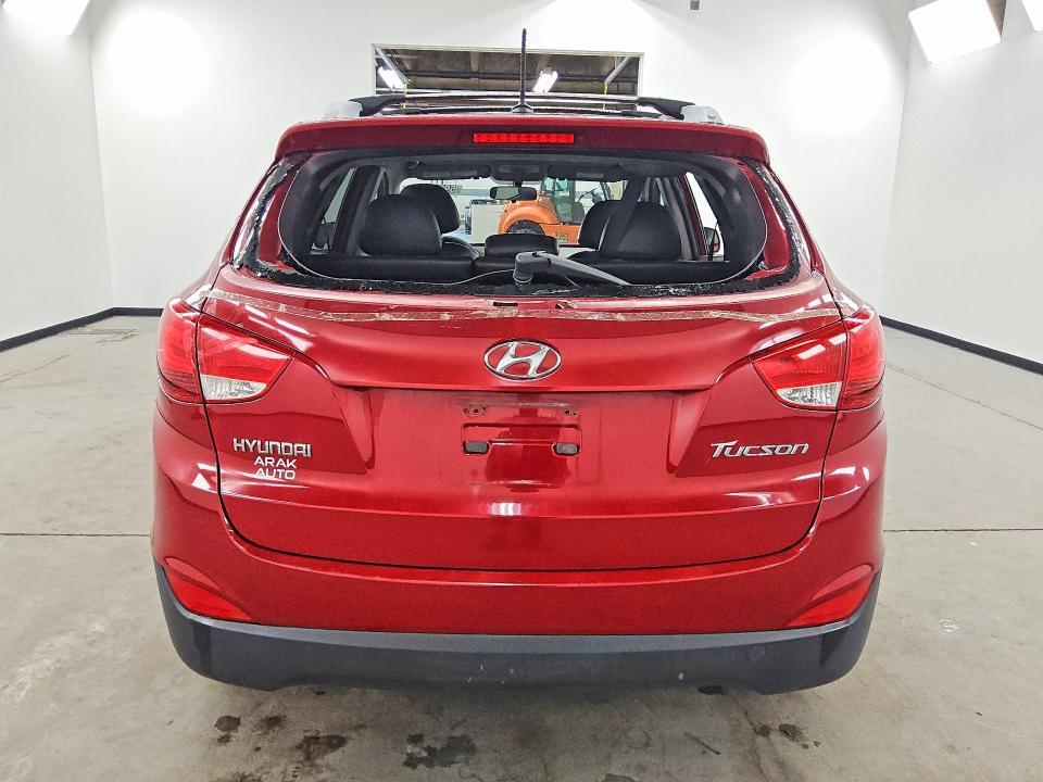 2012 HYUNDAI TUCSON GLS — Фото 6 из 12
