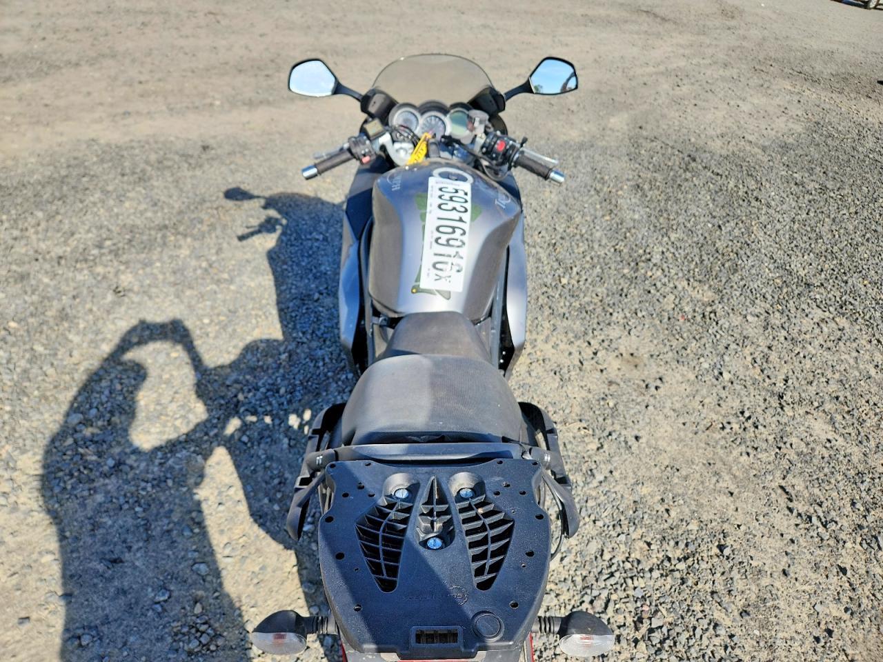 2008 TRIUMPH MOTORCYCLE SPRINT ST — Фото 6 из 9