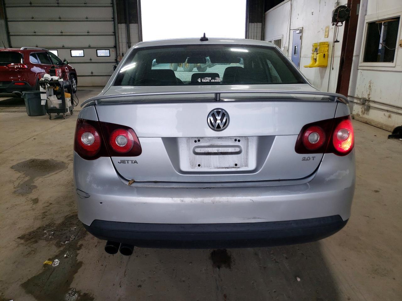 2008 VOLKSWAGEN JETTA WOLFSBURG — Фото 6 из 12