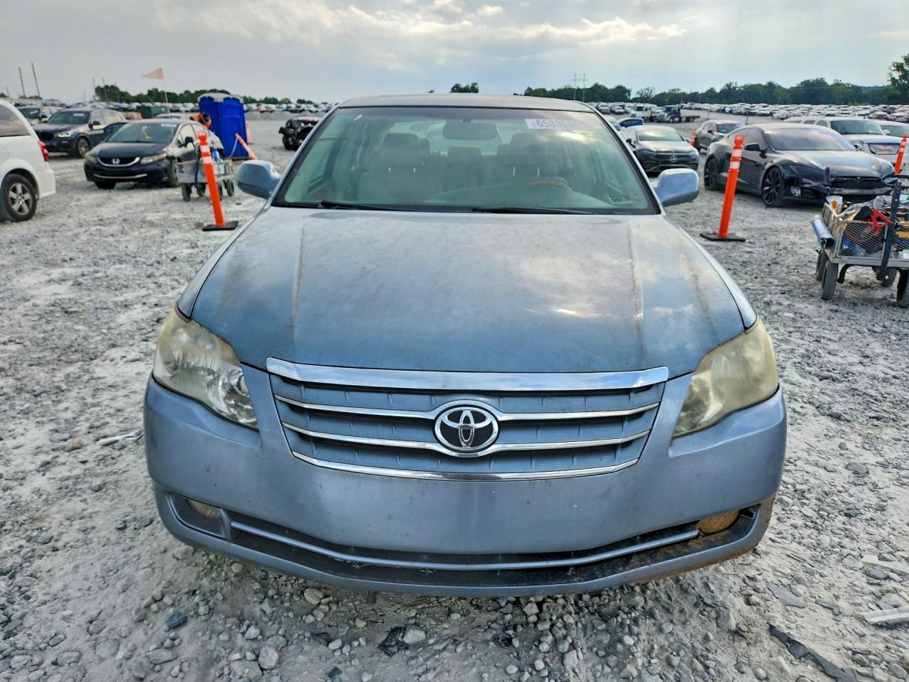 2005 TOYOTA AVALON LIMITED — Фото 5 из 12