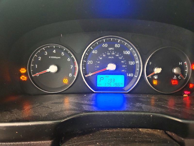 2012 HYUNDAI SANTA FE GLS — Фото 9 из 14