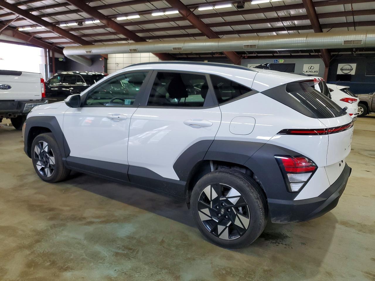 2024 HYUNDAI KONA SEL — Фото 2 из 13