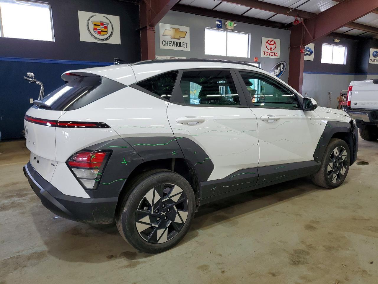 2024 HYUNDAI KONA SEL — Фото 3 из 13