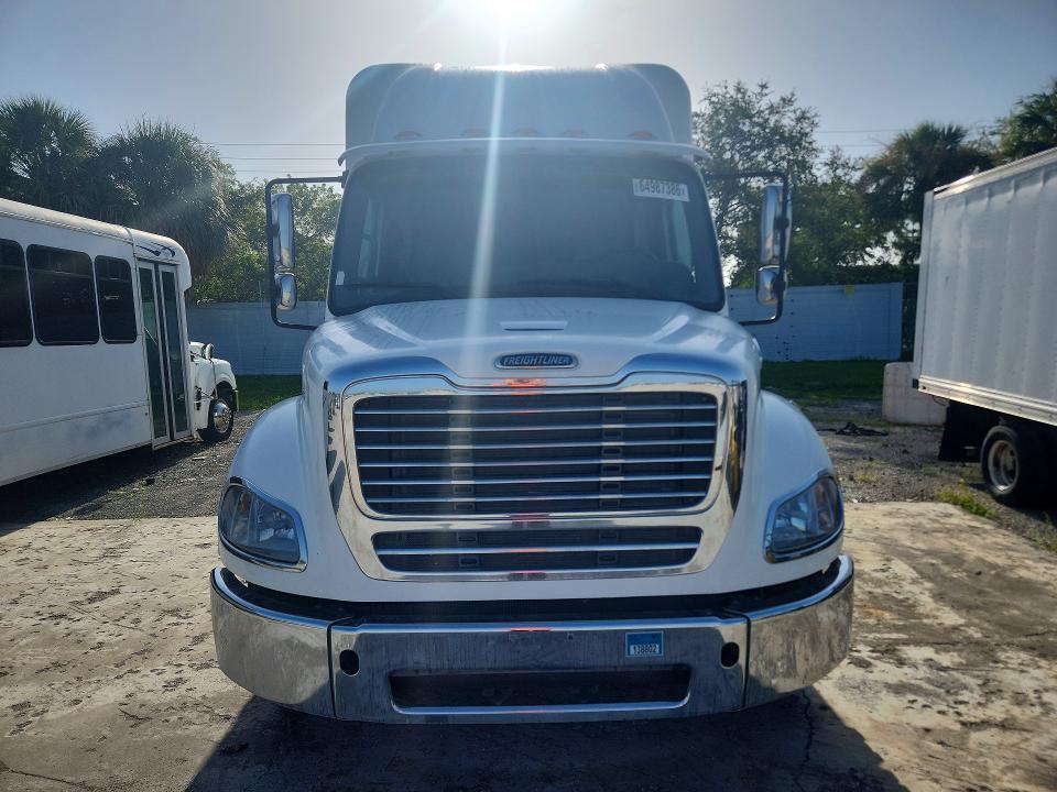 2020 FREIGHTLINER M2 112 MED - SEMI TRUCK — Фото 5 из 14