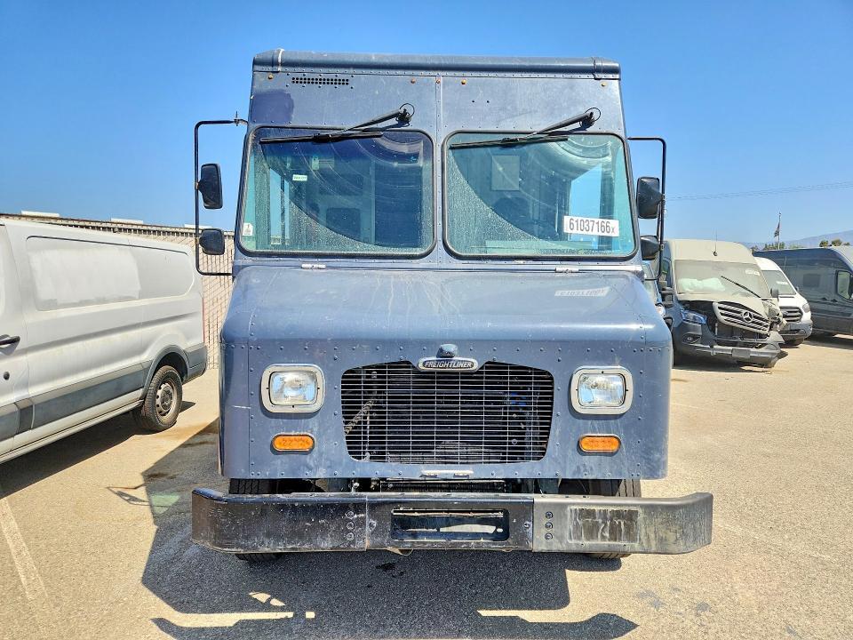 2020 FREIGHTLINER MT45G CHASSIS DELIVERY TRUCK — Фото 5 из 13