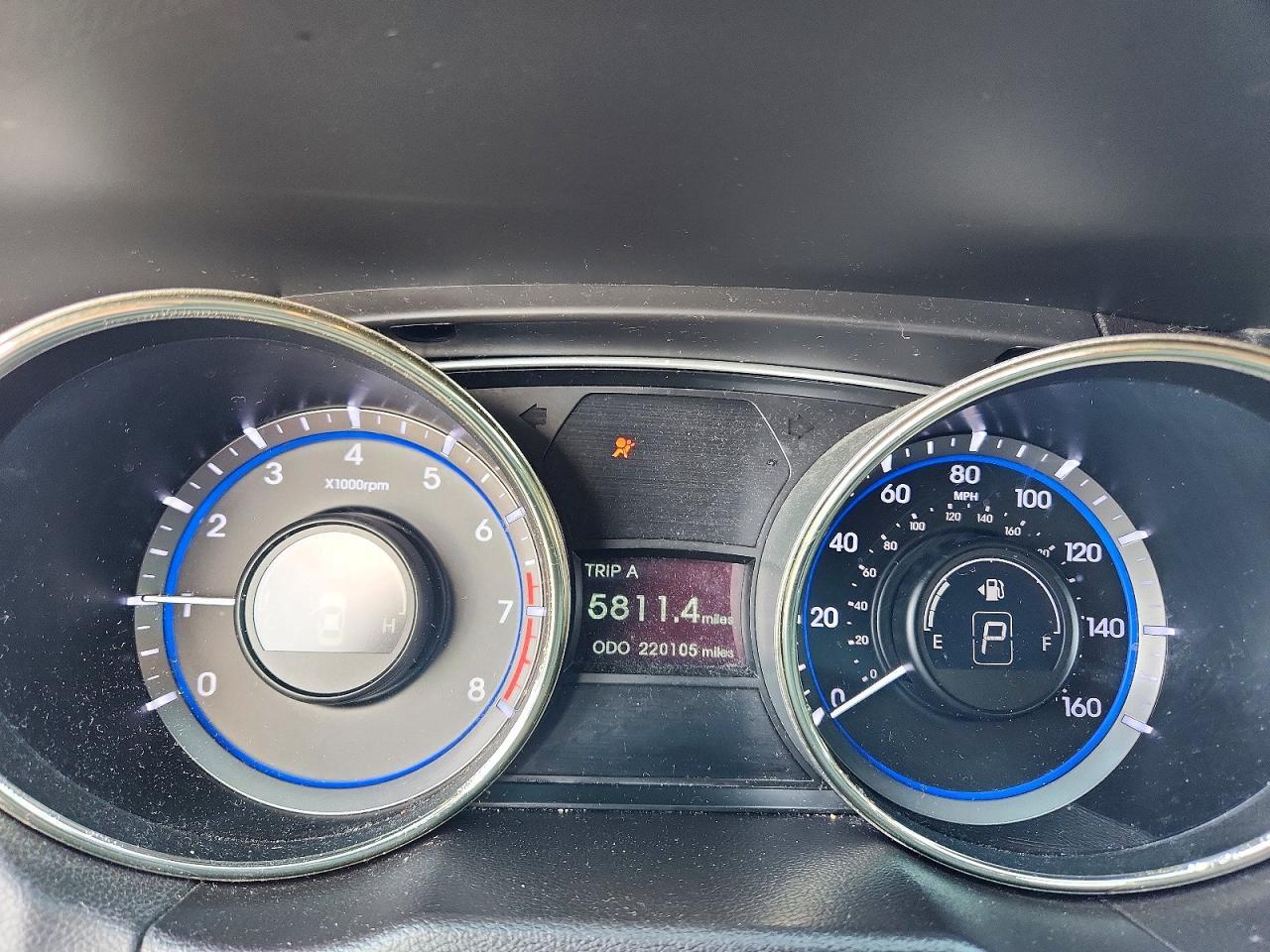 2012 HYUNDAI SONATA GLS — Фото 9 из 12