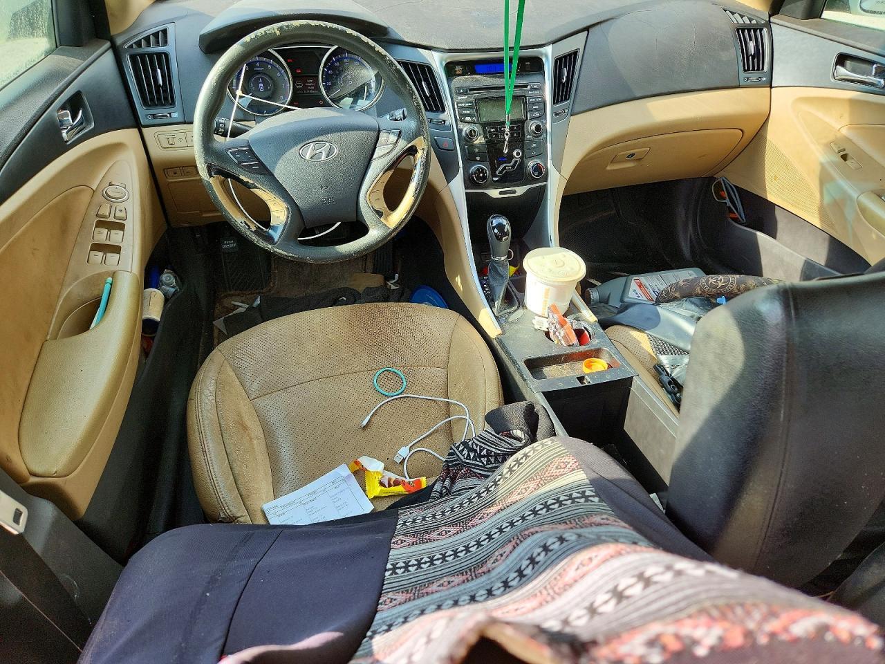 5NPEB4AC4CH364963 2012 HYUNDAI SONATA photo no. 8