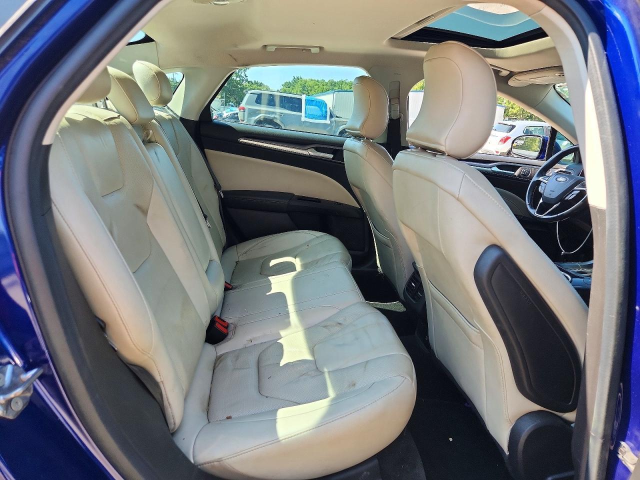 2016 FORD FUSION TITANIUM PHEV — Фото 10 из 12
