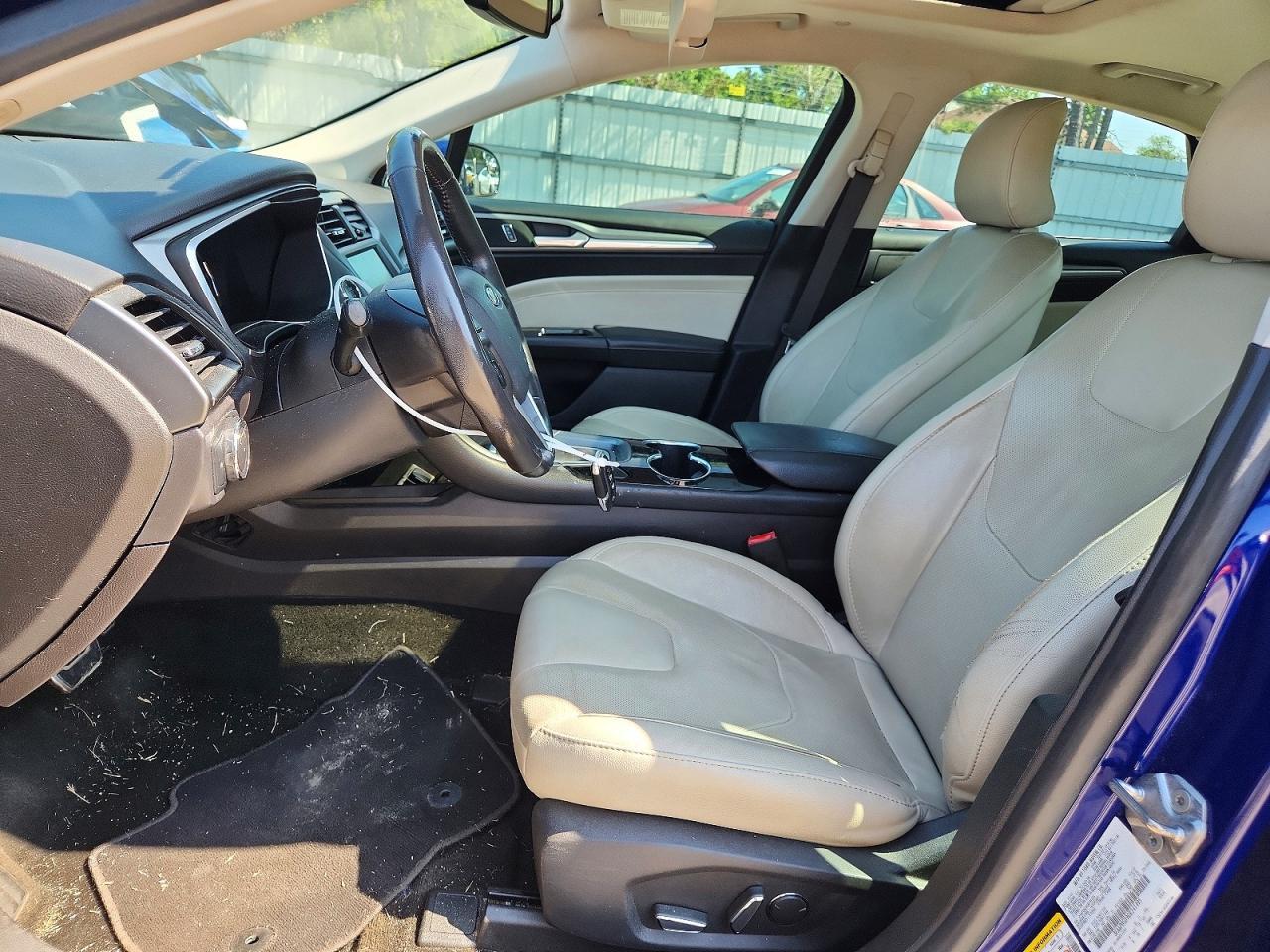 2016 FORD FUSION TITANIUM PHEV — Фото 7 из 12