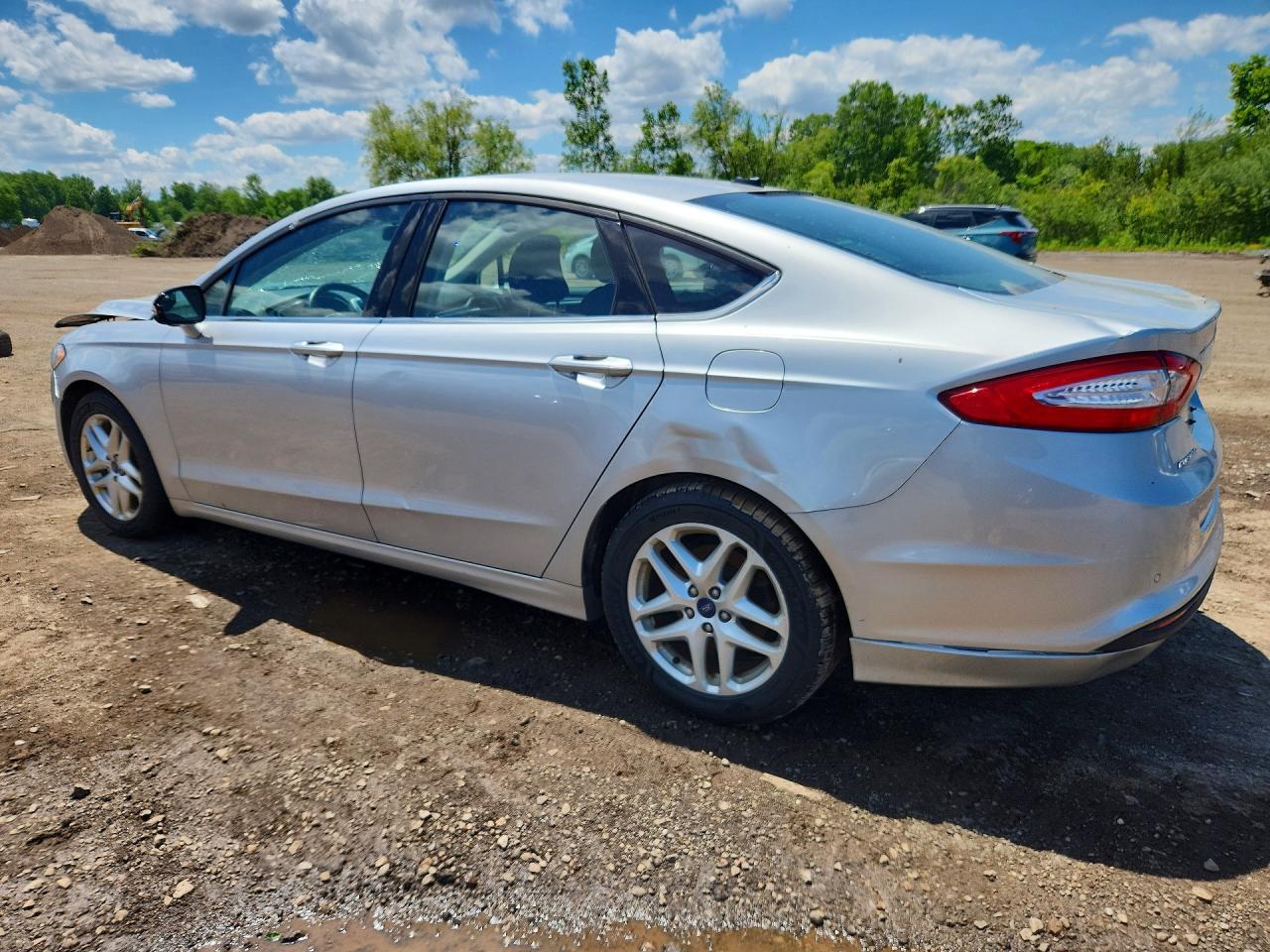 2016 FORD FUSION SE — Фото 2 из 12