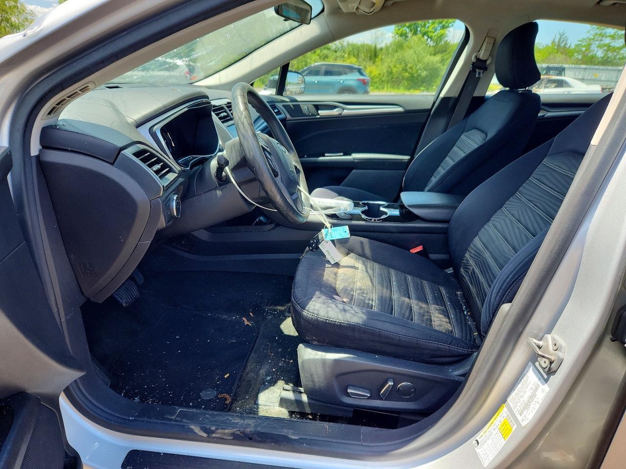 2016 FORD FUSION SE — Фото 7 из 12