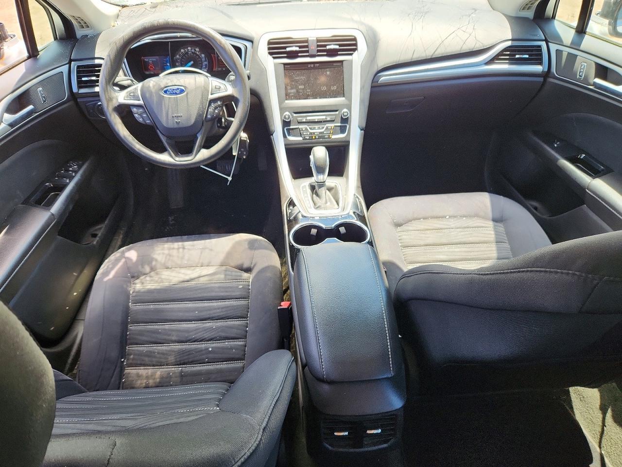 2016 FORD FUSION SE — Фото 8 из 12
