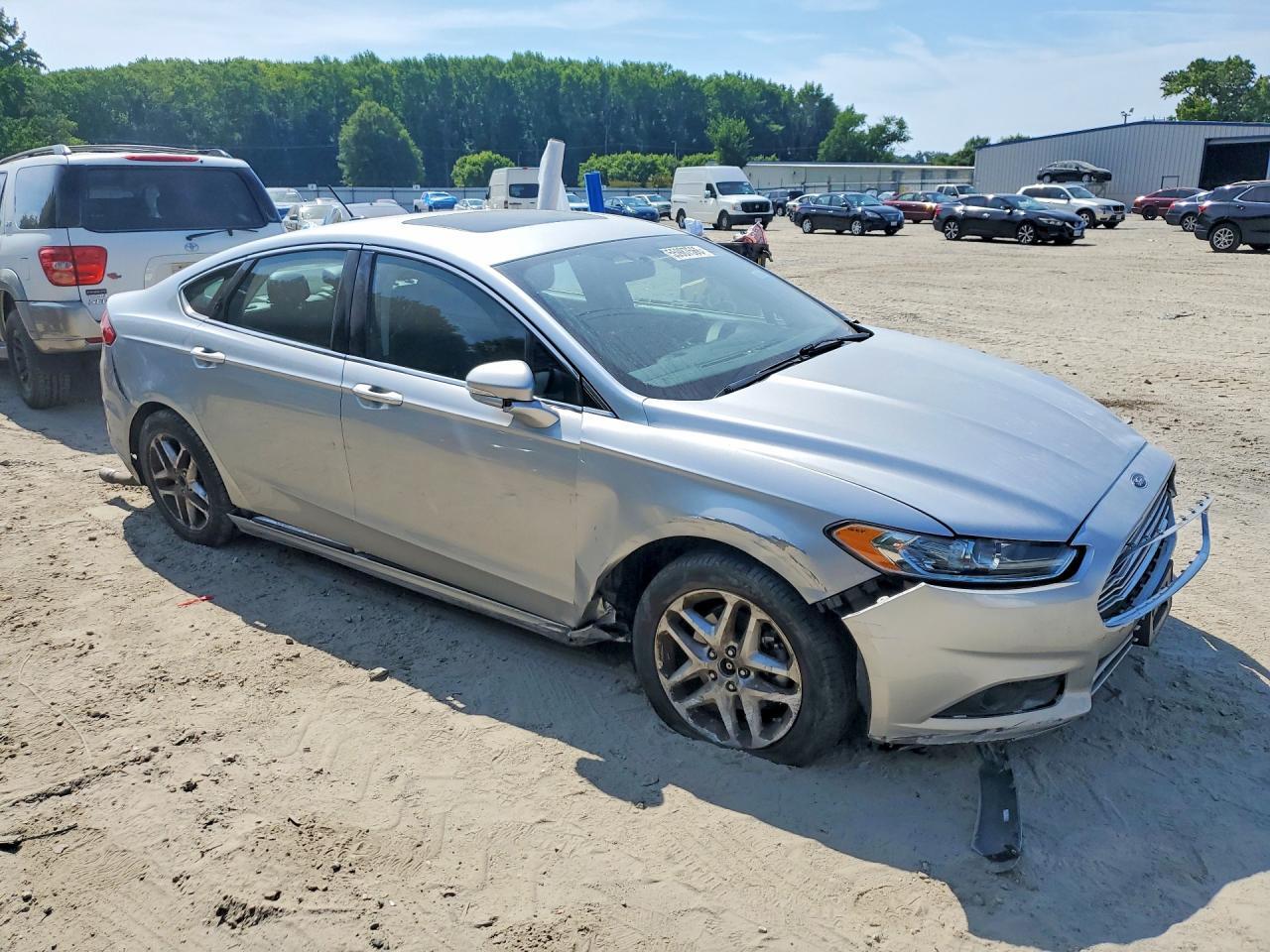 2016 FORD FUSION SE — Фото 4 из 12