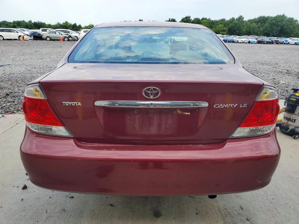 2005 TOYOTA CAMRY LE — Фото 6 из 12