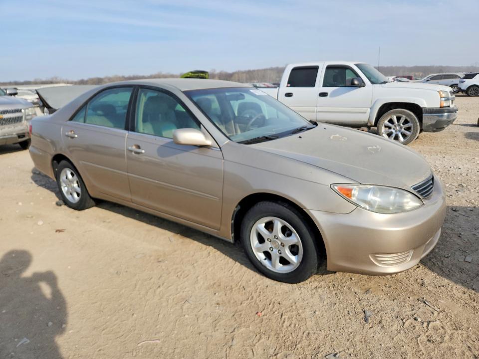 2005 TOYOTA CAMRY LE — Фото 4 из 12