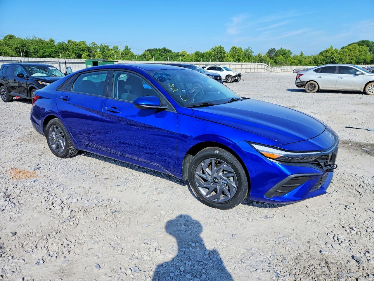 2024 HYUNDAI ELANTRA SEL — Фото 4 из 12