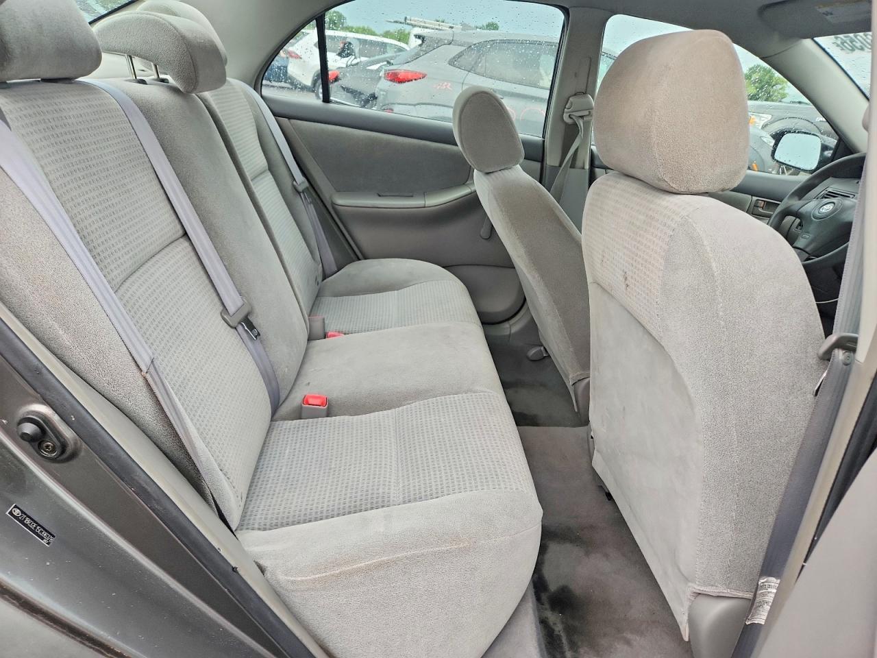 2005 TOYOTA COROLLA CE — Фото 10 из 12