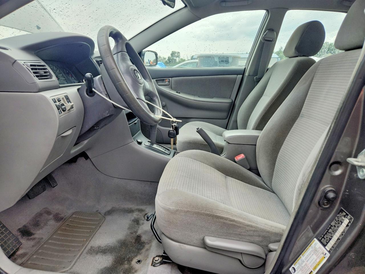2005 TOYOTA COROLLA CE — Фото 7 из 12