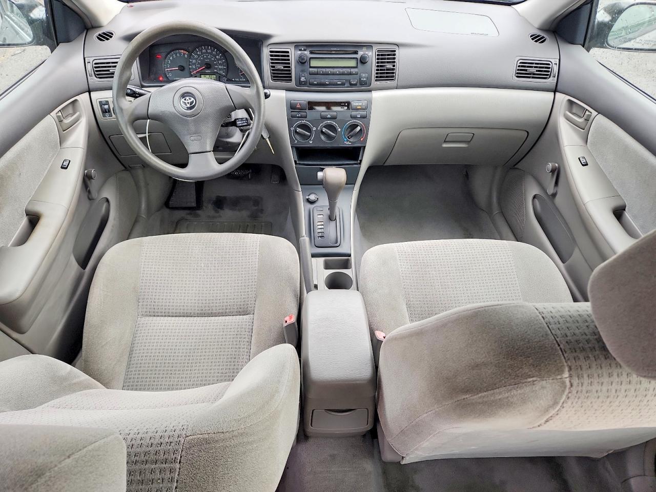 2005 TOYOTA COROLLA CE — Фото 8 из 12