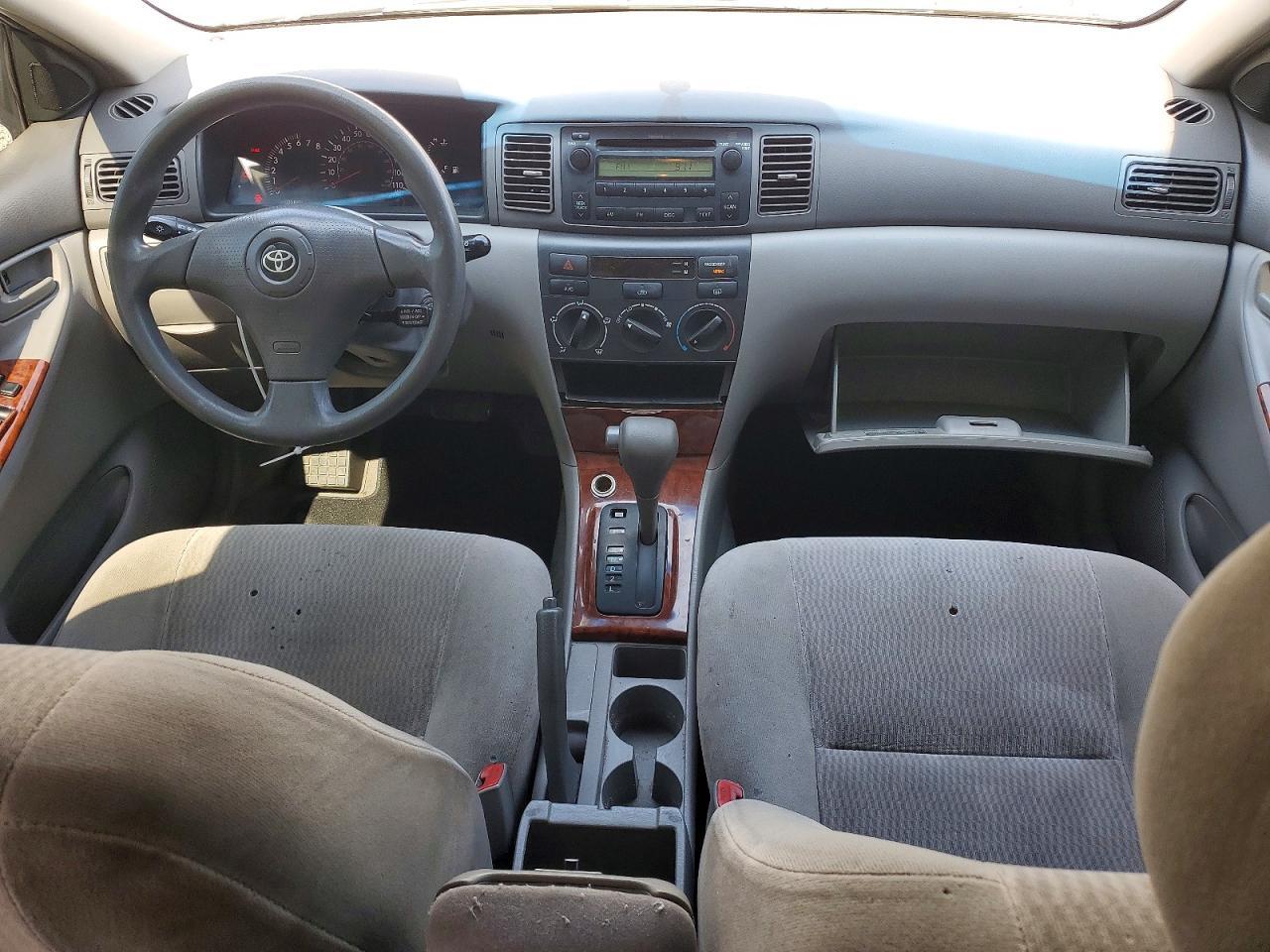 1NXBR32E25Z354705 2005 TOYOTA COROLLA photo no. 8