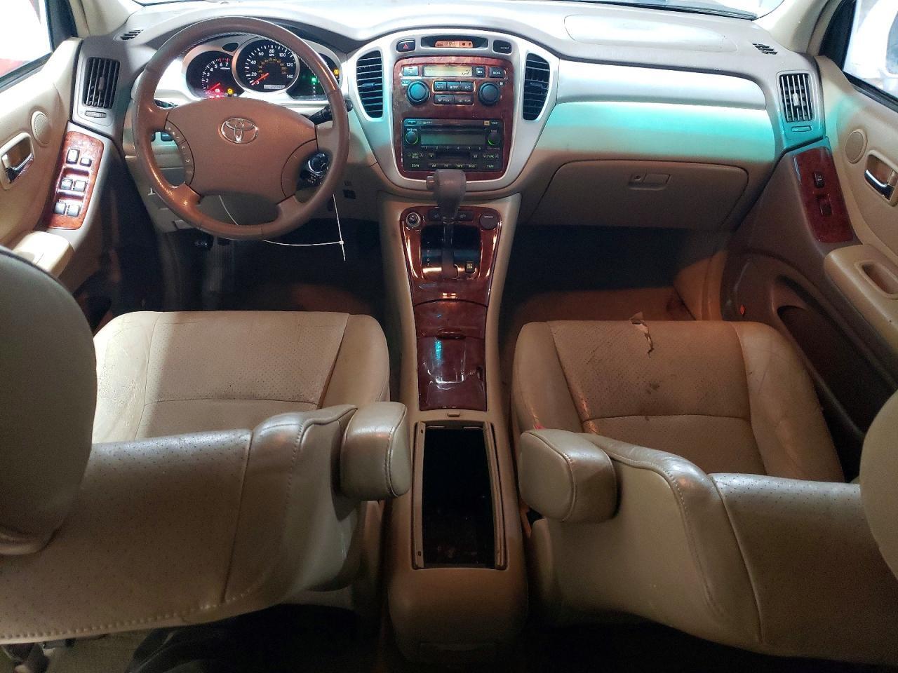 2005 TOYOTA HIGHLANDER LIMITED — Фото 8 из 13