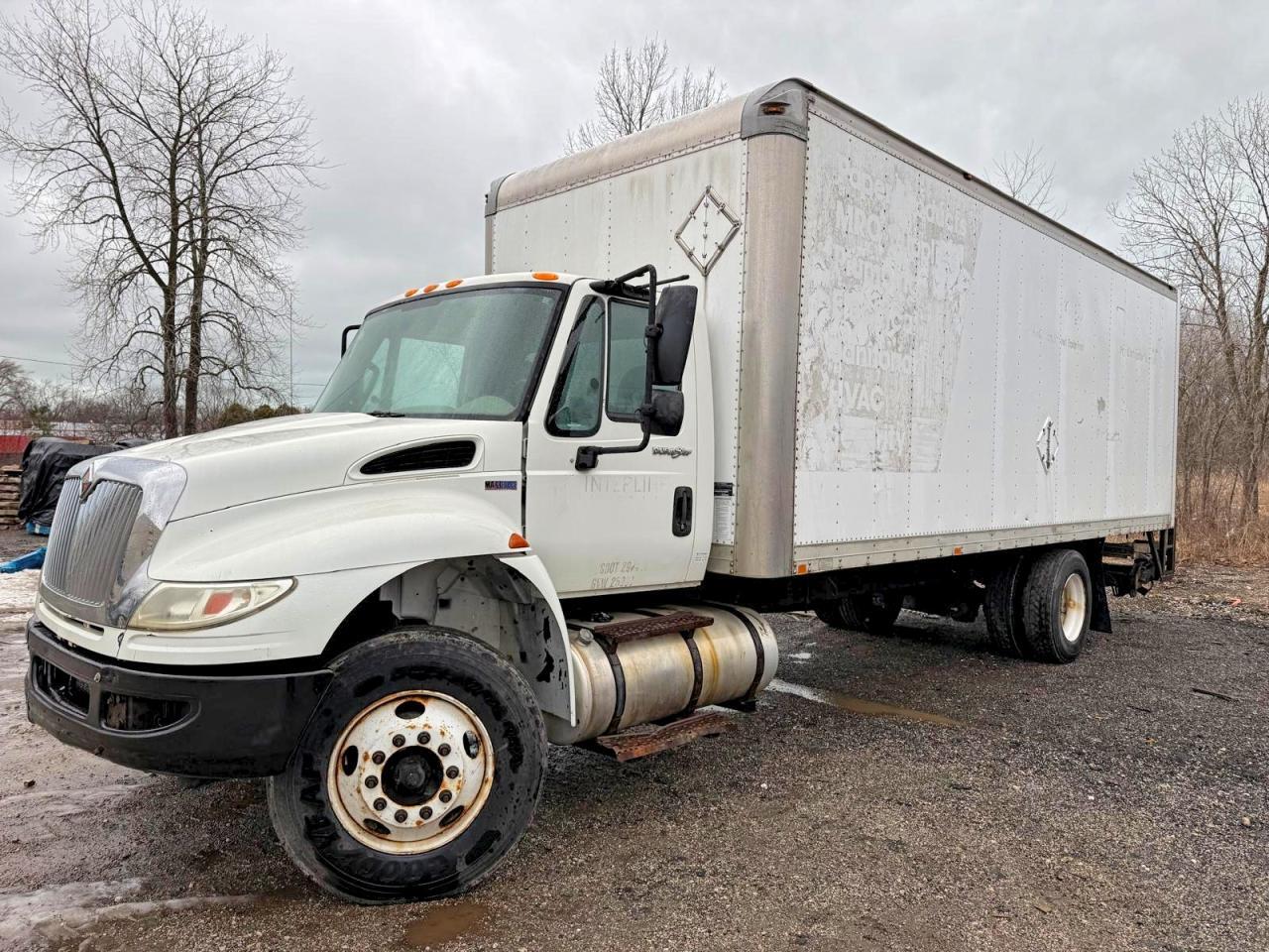 2012 INTERNATIONAL 4300 BOX TRUCK — Фото 2 из 10