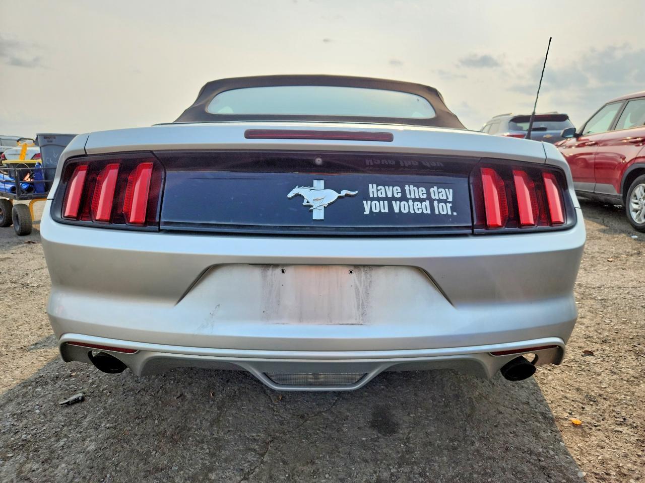 2016 FORD MUSTANG — Фото 6 из 12