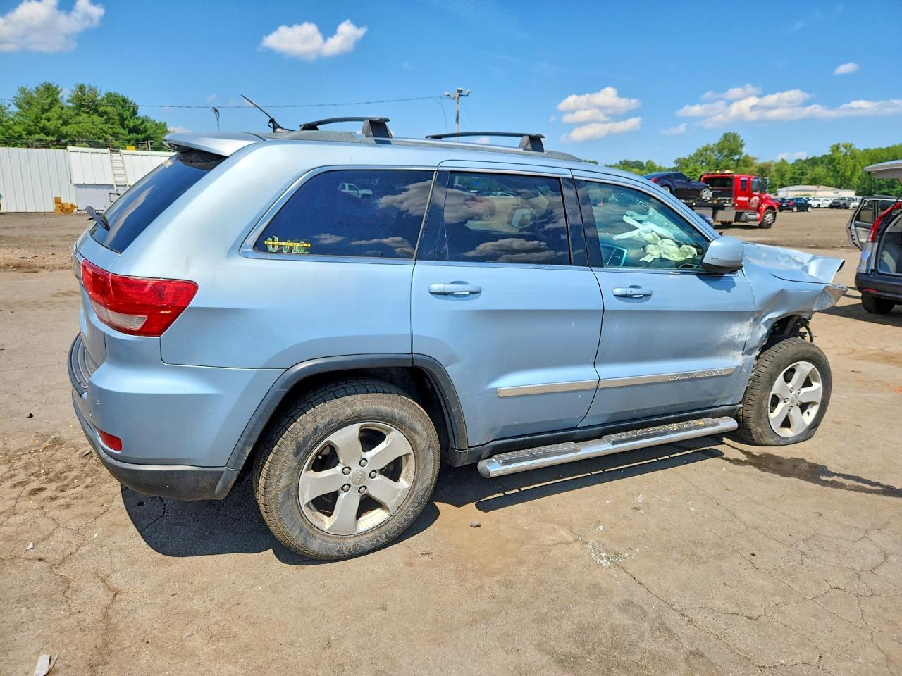 2012 JEEP GRAND CHEROKEE LAREDO — Фото 3 из 13
