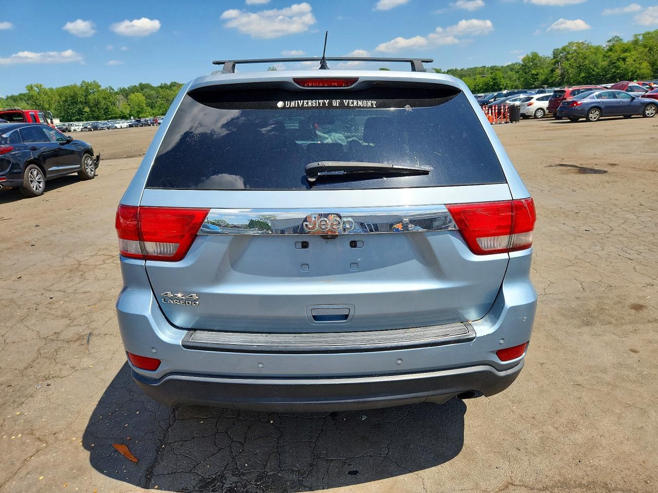 2012 JEEP GRAND CHEROKEE LAREDO — Фото 6 из 13