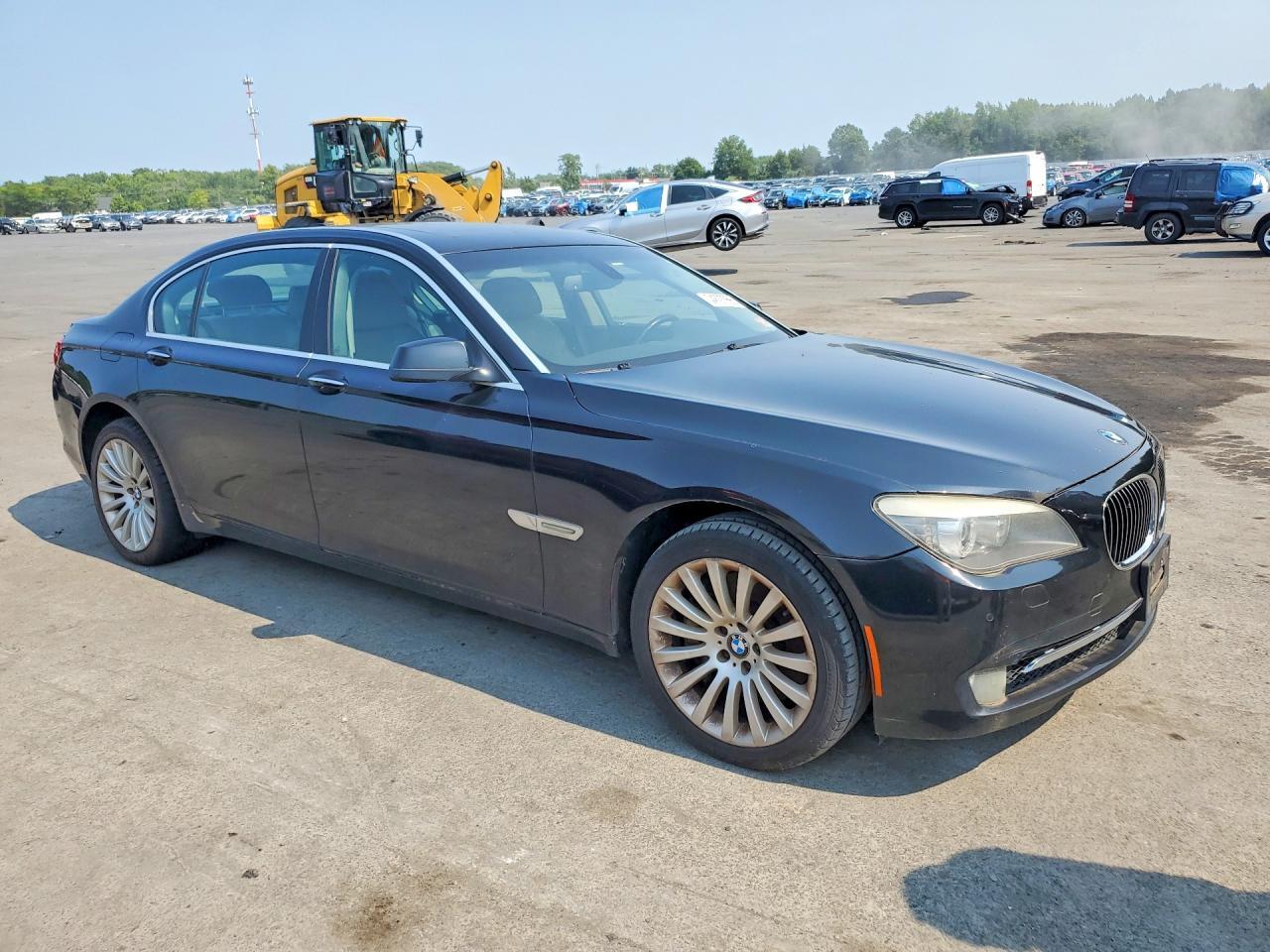 2009 BMW 750 LI — Фото 4 из 12