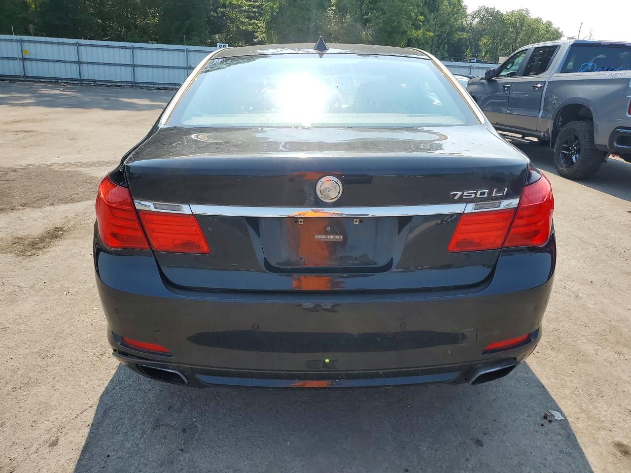 2009 BMW 750 LI — Фото 6 из 12