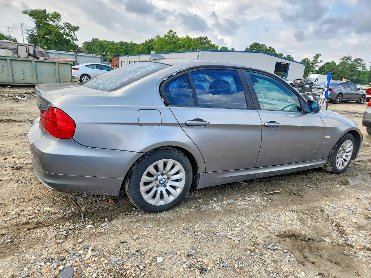 2009 BMW 328 I SULEV — Фото 3 из 13