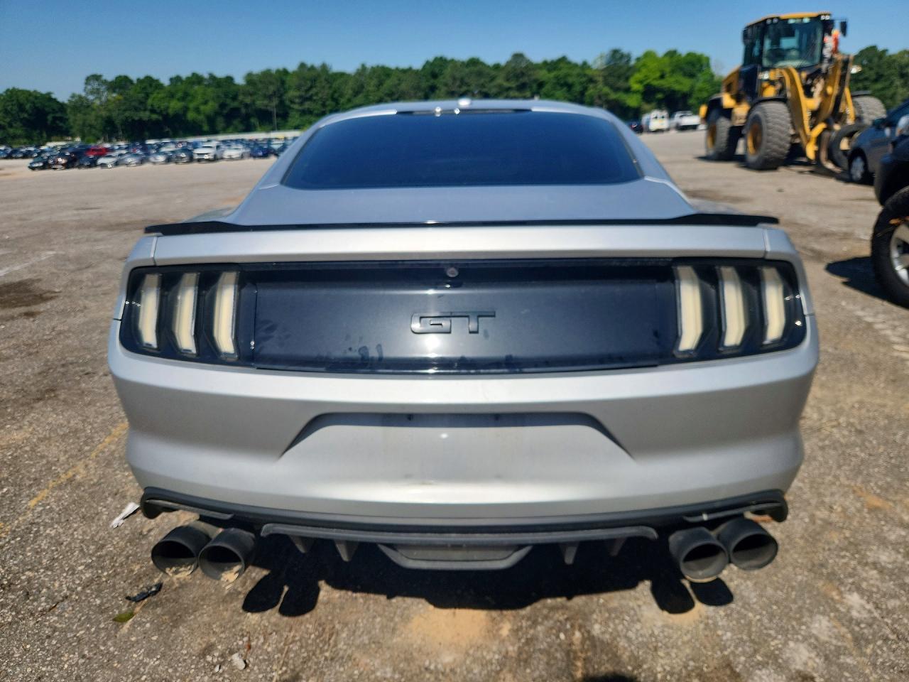 2016 FORD MUSTANG GT — Фото 6 из 12