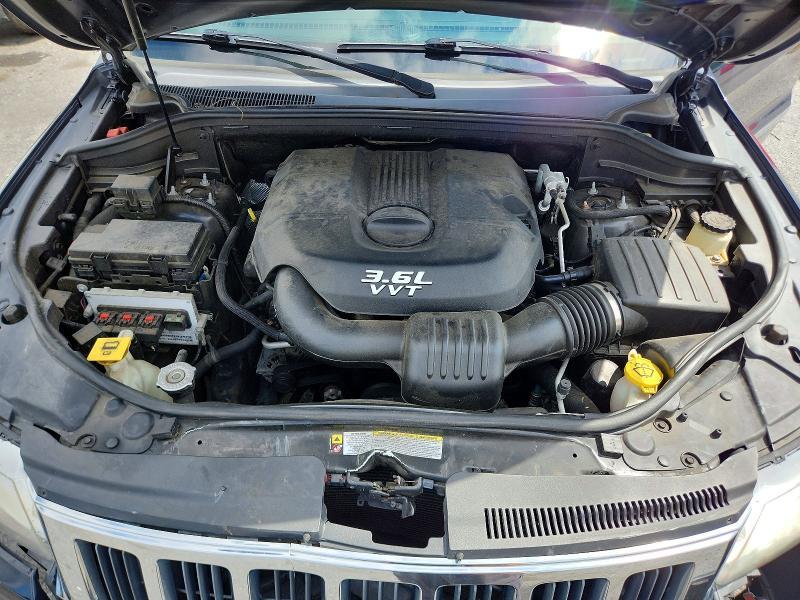 2012 JEEP GRAND CHEROKEE LAREDO — Фото 12 из 13