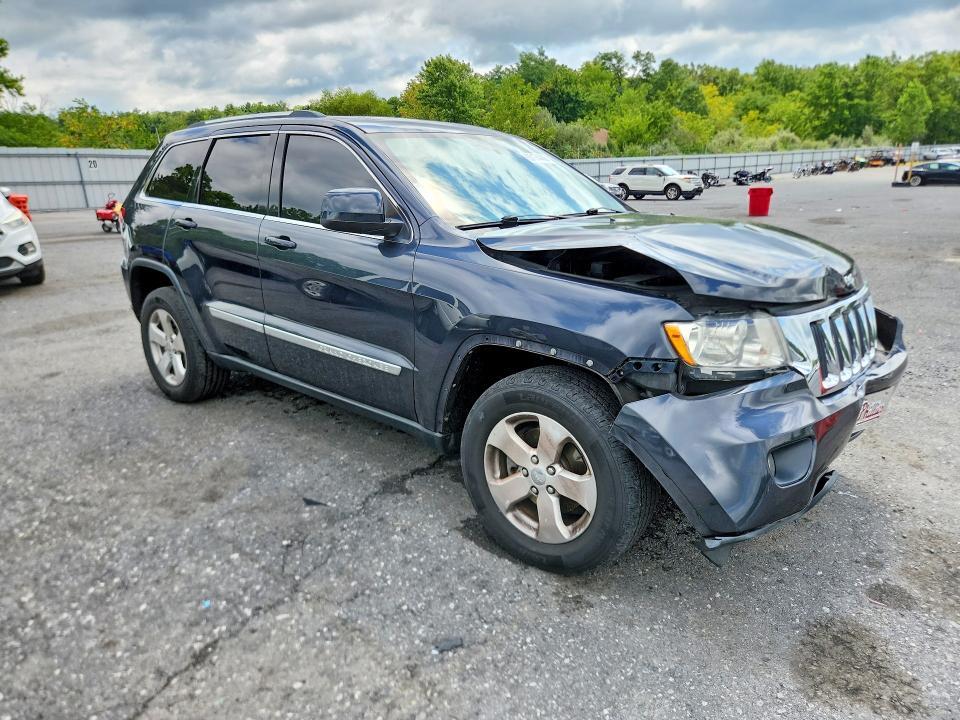 2012 JEEP GRAND CHEROKEE LAREDO — Фото 4 из 13